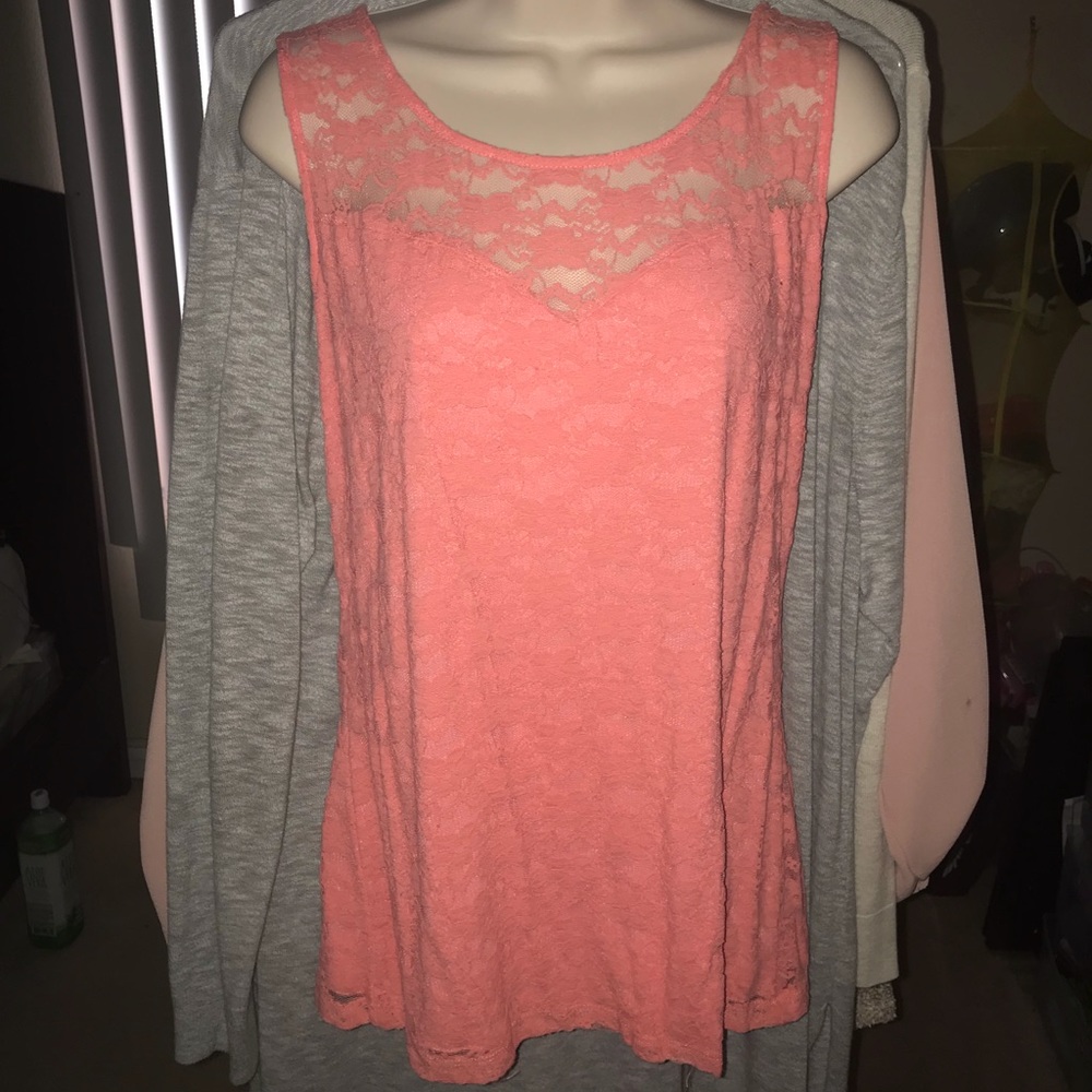 Lacey top